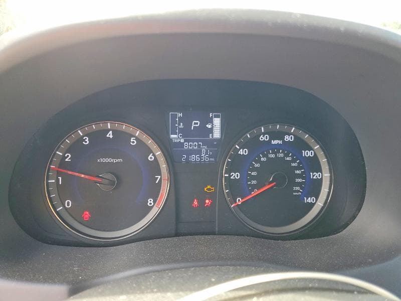 2017 HYUNDAI ACCENT SE 9