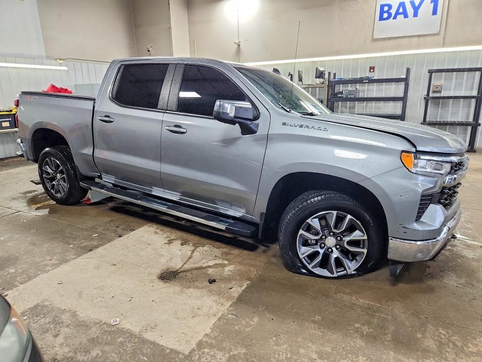 2023 CHEVROLET SILVERADO K1500 LT 4