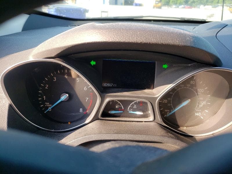 2017 FORD ESCAPE SE 9
