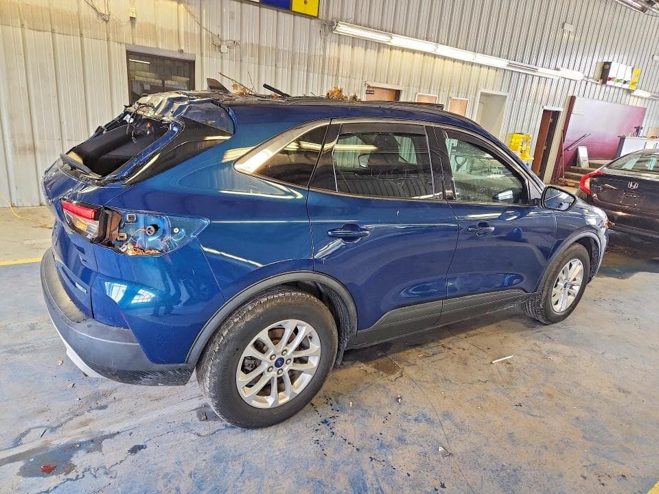 2020 FORD ESCAPE SE 3