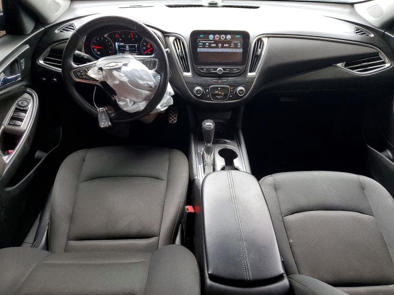 2017 CHEVROLET MALIBU LT 8