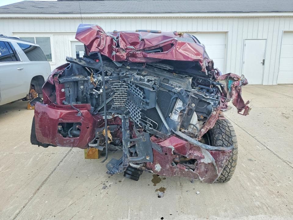 2017 GMC SIERRA K2500 DENALI 5