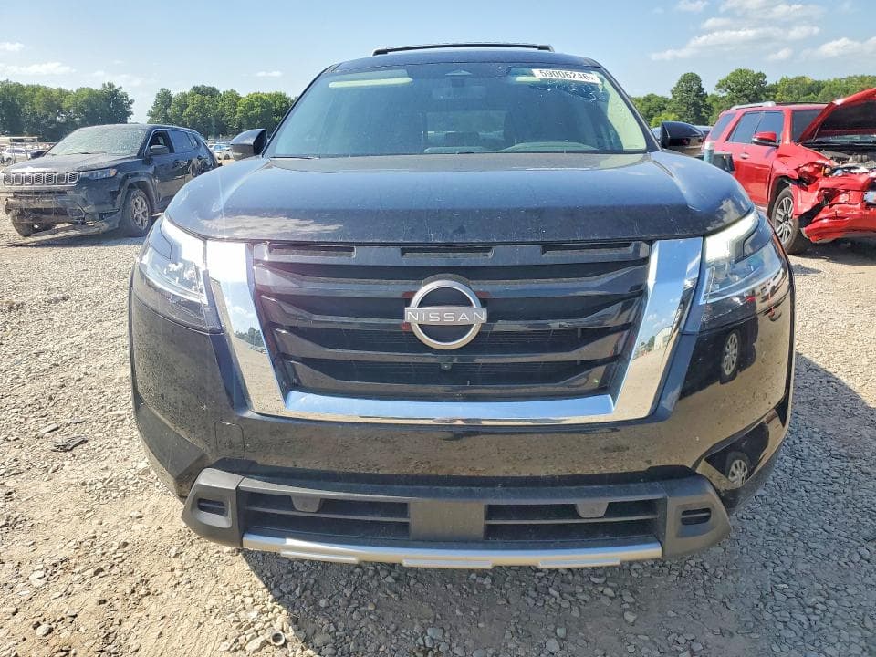 2024 NISSAN PATHFINDER SL 5