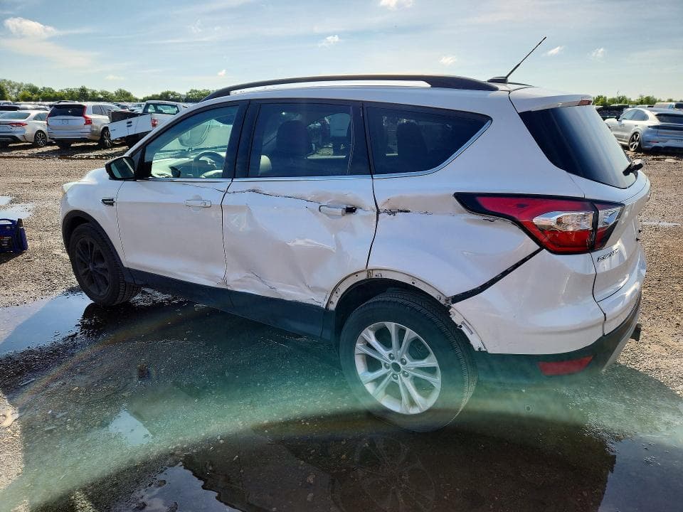 2017 FORD ESCAPE SE 2