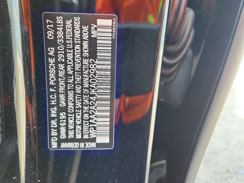 2018 PORSCHE CAYENNE 12