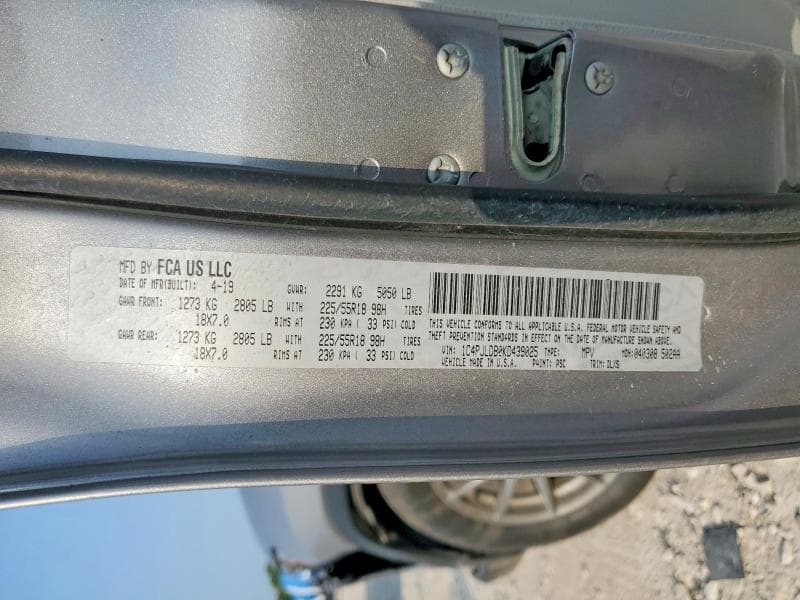 2019 JEEP CHEROKEE LIMITED 14