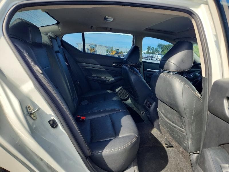 2019 NISSAN ALTIMA PLATINUM 10