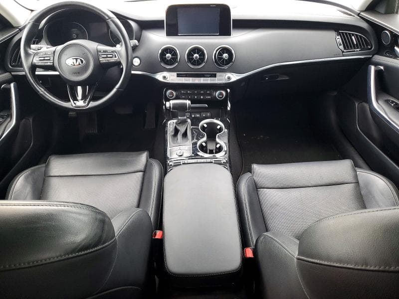 2019 KIA STINGER BASE 8