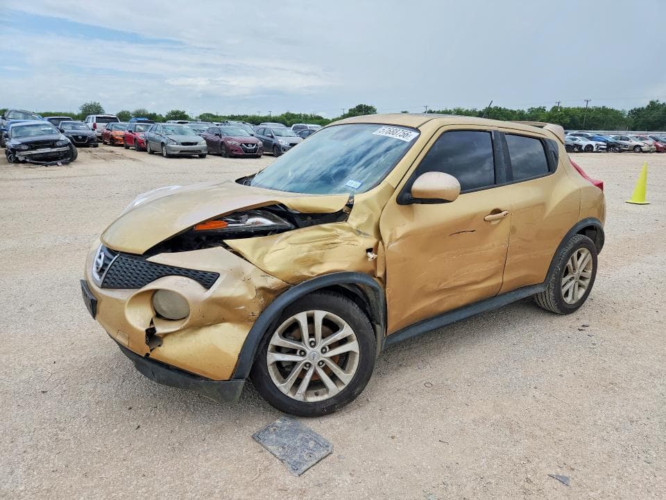 2013 NISSAN JUKE