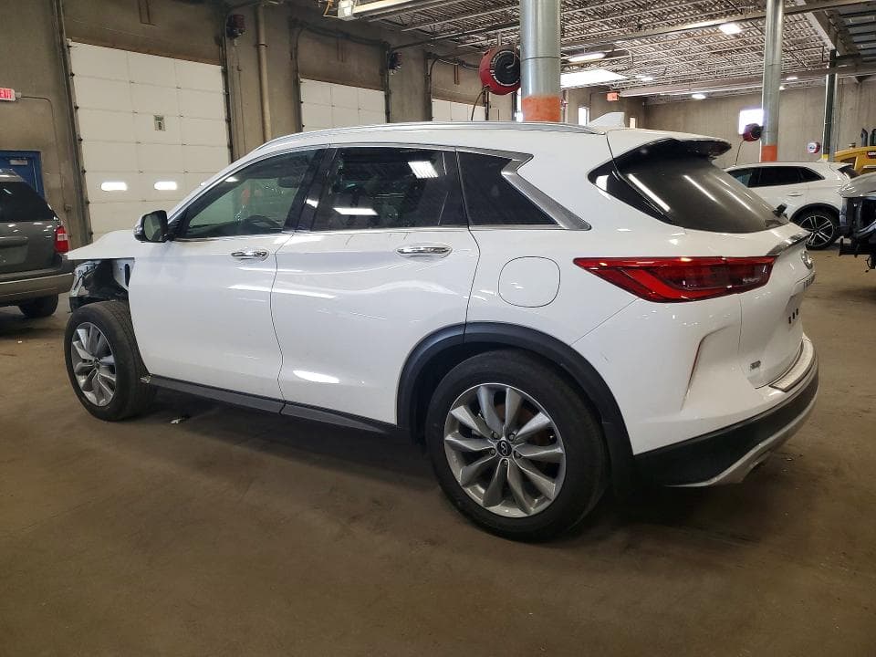 2021 INFINITI QX50 ESSENTIAL 2