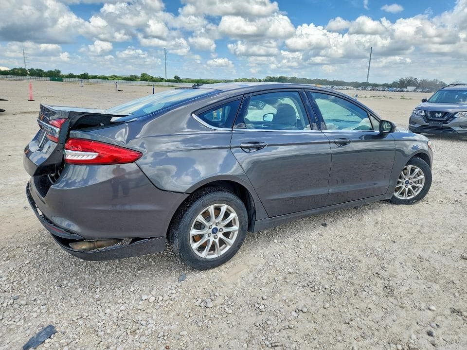 2018 FORD FUSION S 3