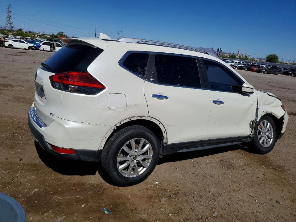 2017 NISSAN ROGUE SV 3