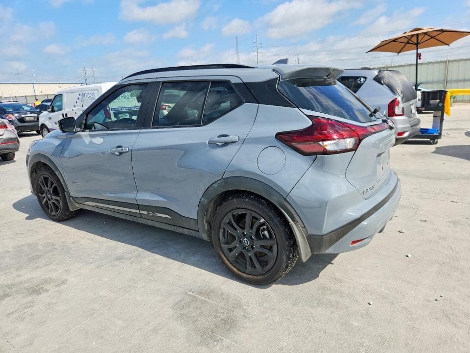 2024 NISSAN KICKS SR 2