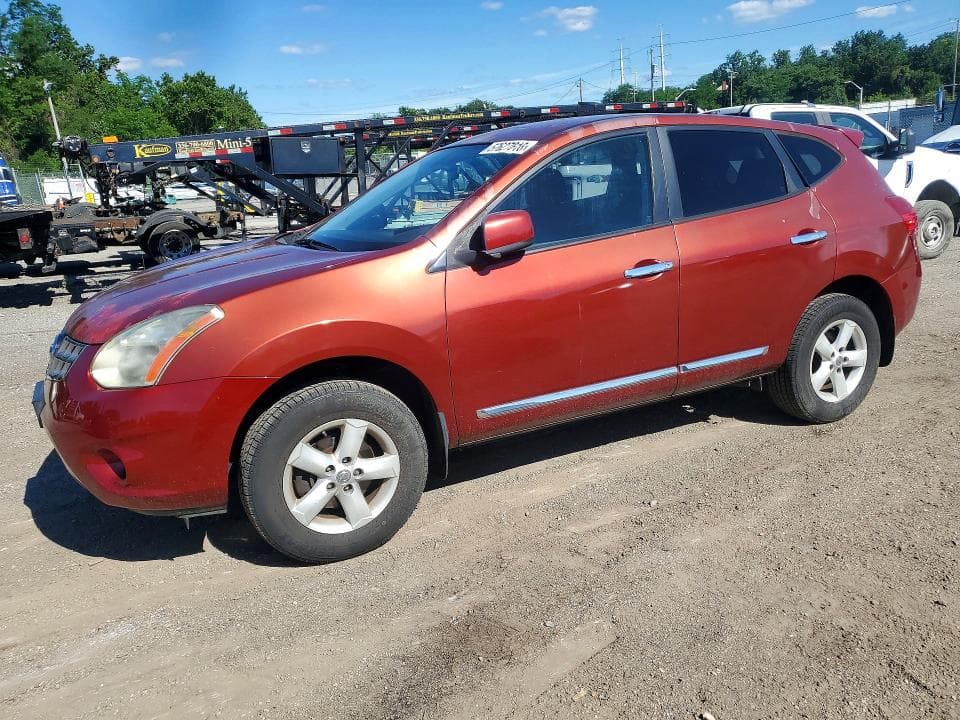 2013 NISSAN ROGUE S