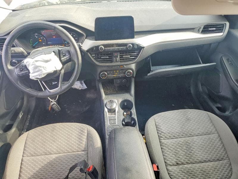 2021 FORD ESCAPE SE 8