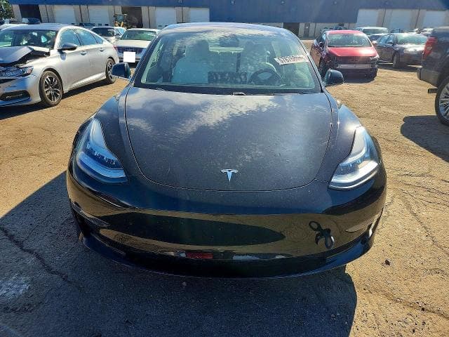 2018 TESLA MODEL 3 5