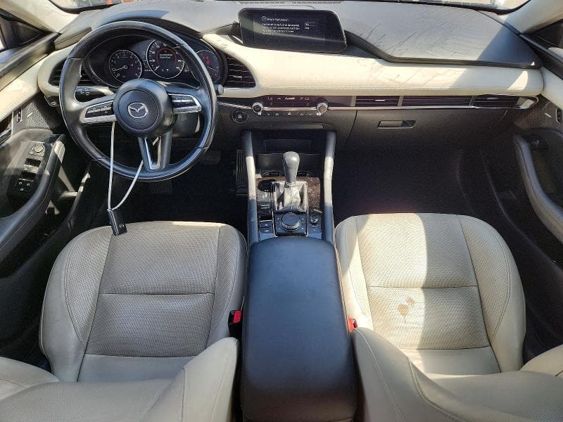 2019 MAZDA 3 PREMIUM 8
