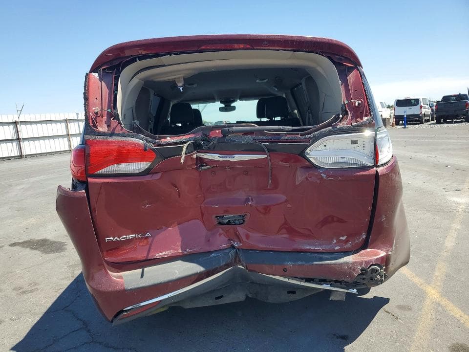 2018 CHRYSLER PACIFICA TOURING L 6