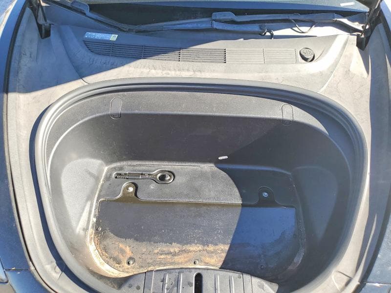 2018 TESLA MODEL 3 11
