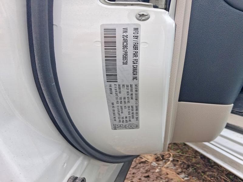 2023 CHRYSLER PACIFICA 13
