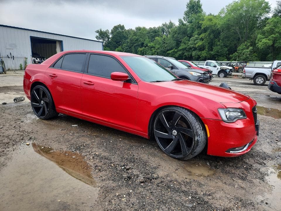 2017 CHRYSLER 300 S 4