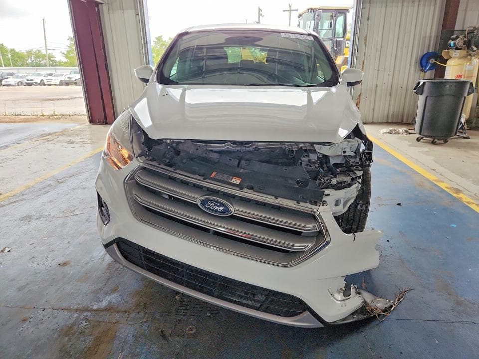 2019 FORD ESCAPE SE 5