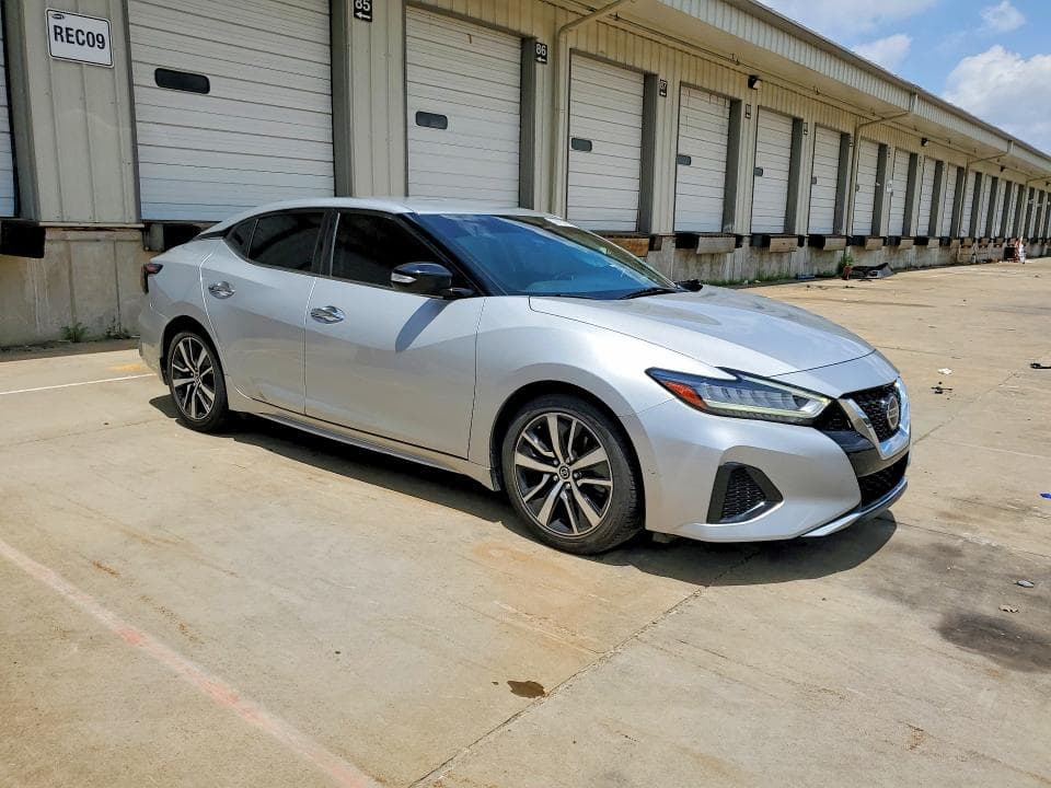 2021 NISSAN MAXIMA SV 4