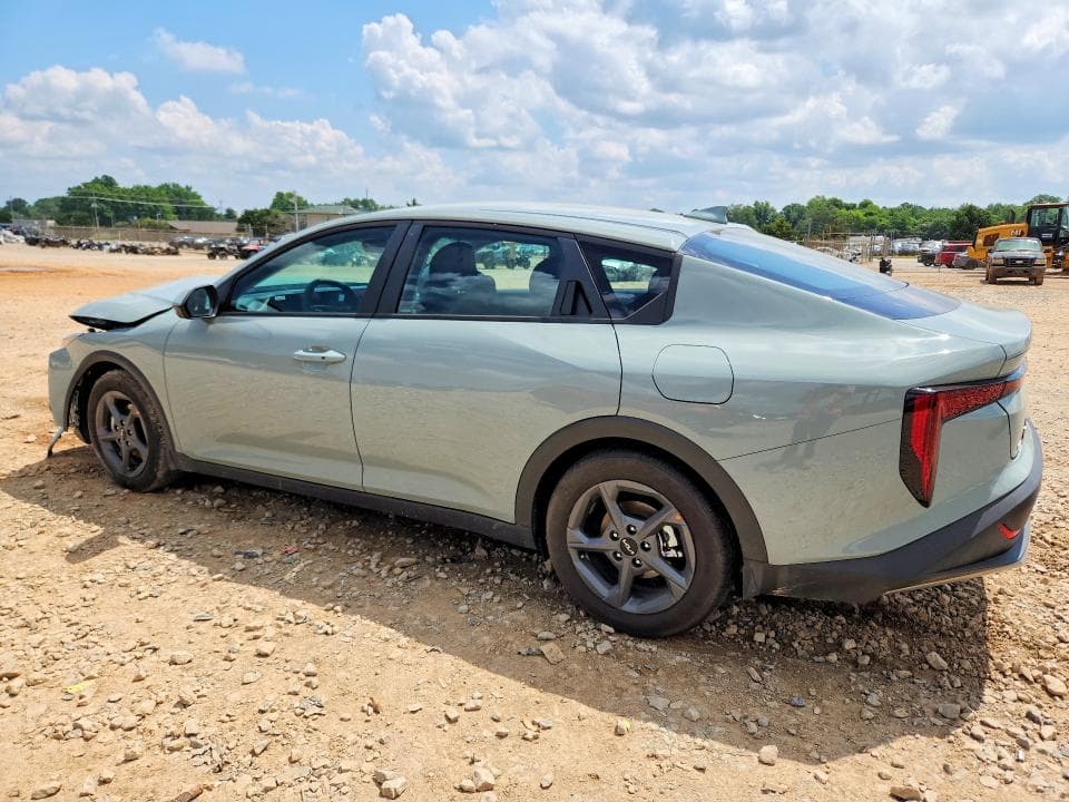 2026 KIA K4 LXS 2