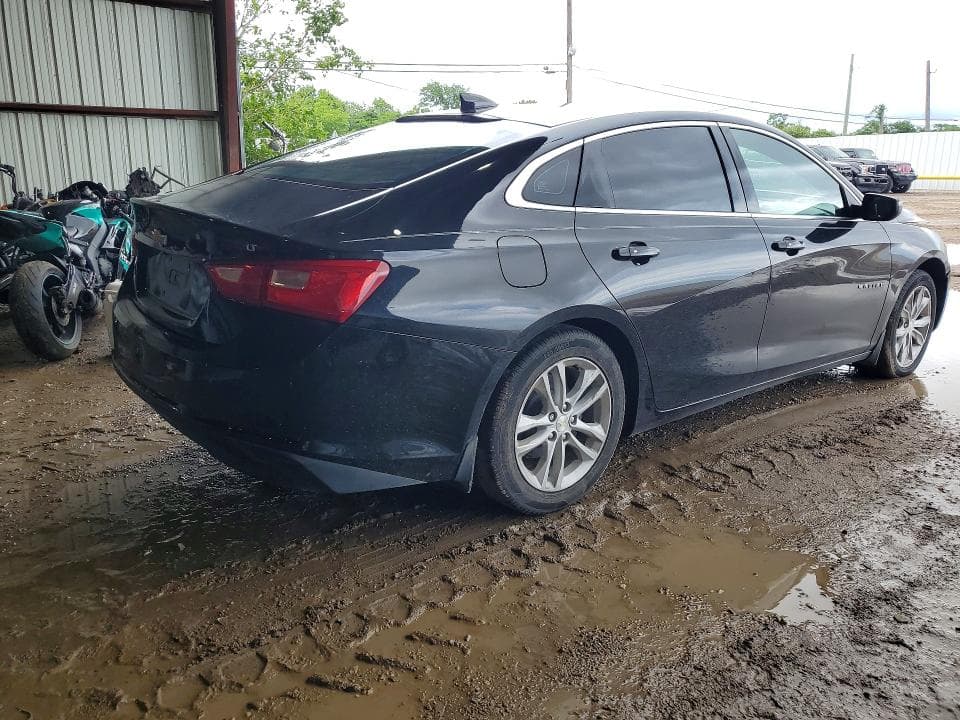 2017 CHEVROLET MALIBU LT 3