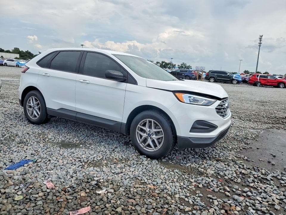 2022 FORD EDGE SE 4