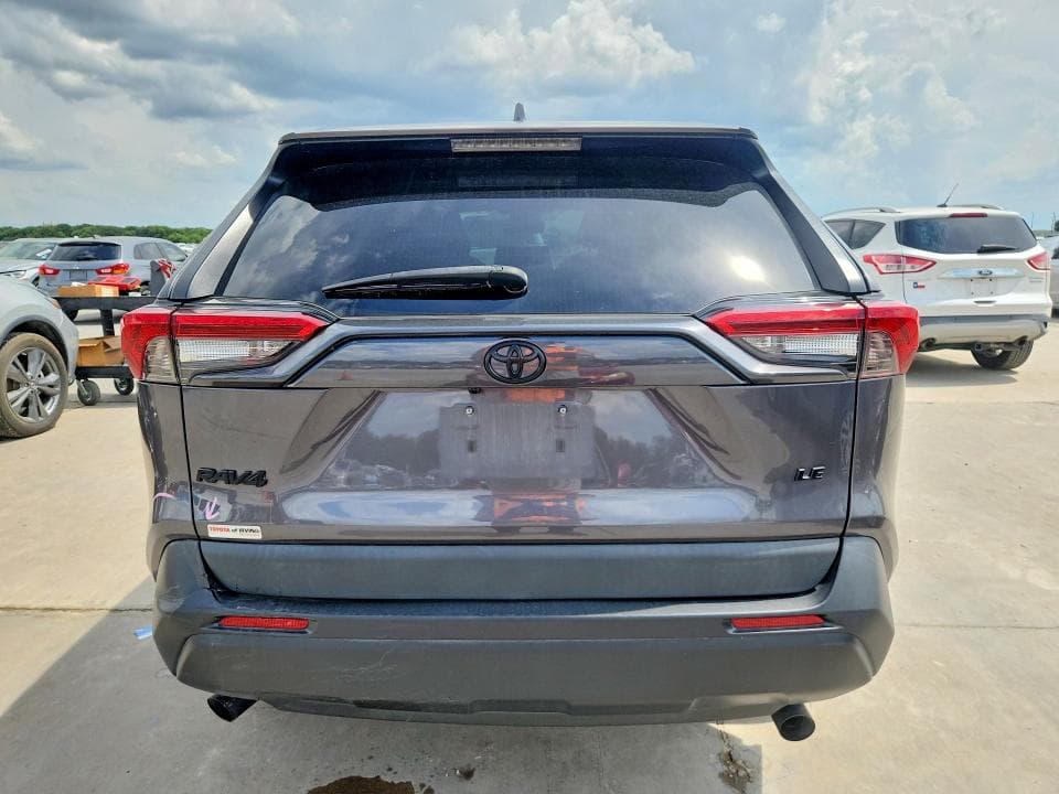 2021 TOYOTA RAV4 LE 6
