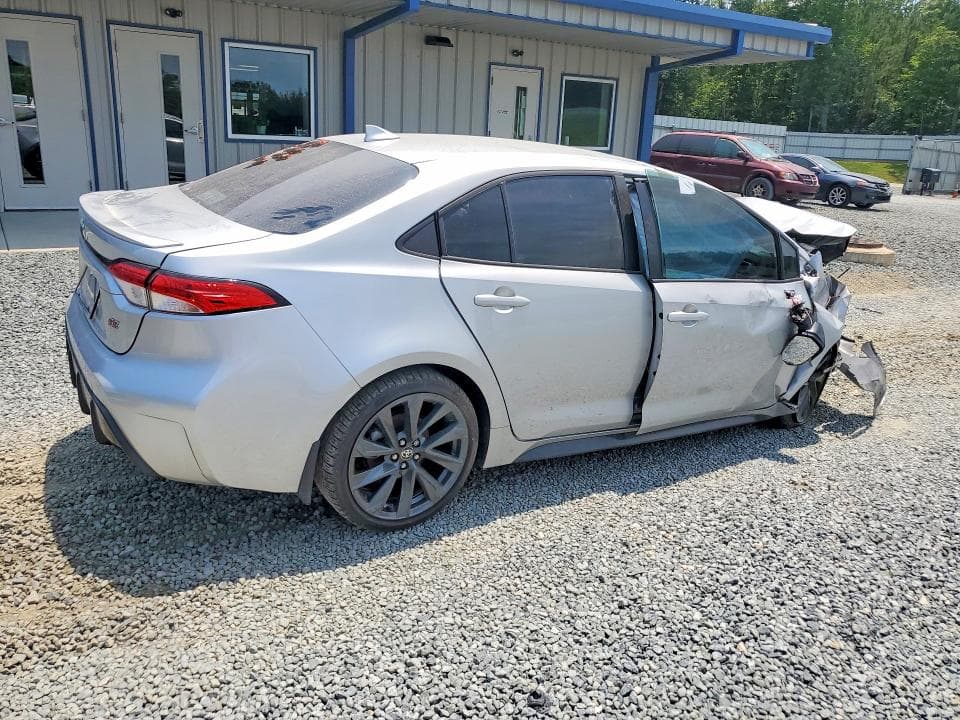 2024 TOYOTA COROLLA SE 3