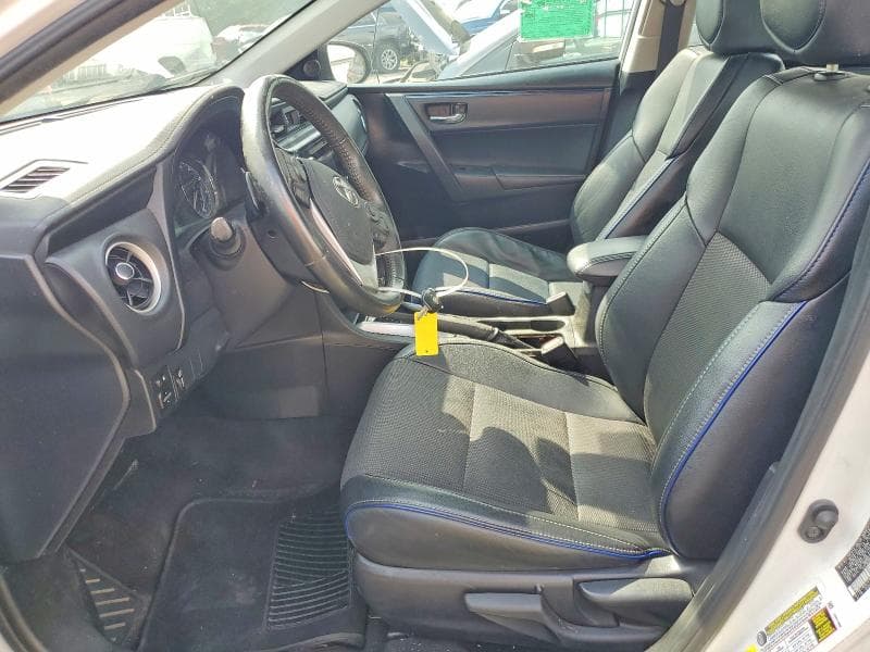 2017 TOYOTA COROLLA SE 7