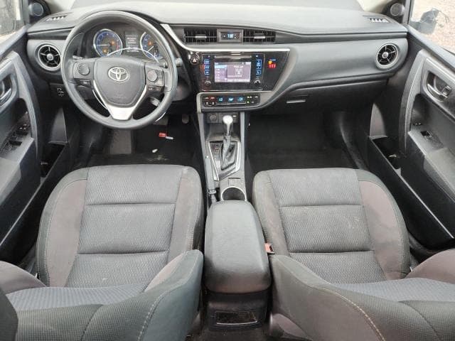 2018 TOYOTA COROLLA LE 8