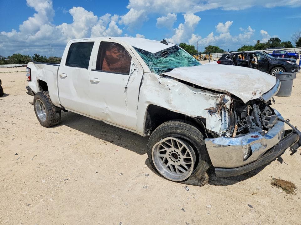 2018 CHEVROLET SILVERADO C1500 LT 4