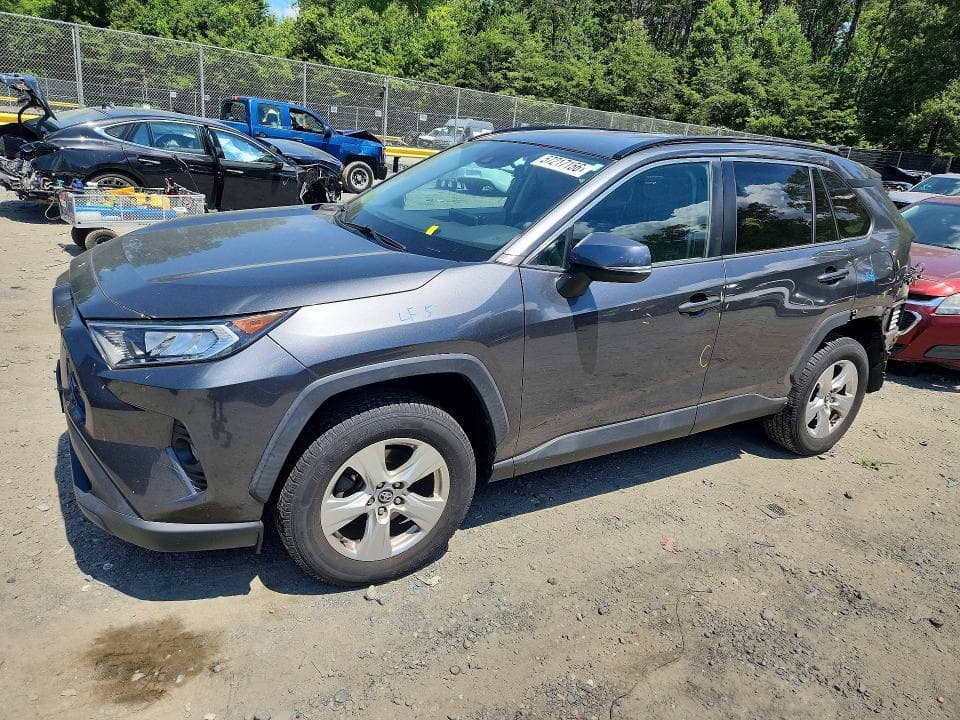 2020 TOYOTA RAV4 XLE - 1