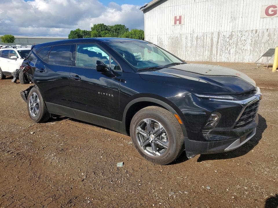 2025 CHEVROLET BLAZER 2LT 4