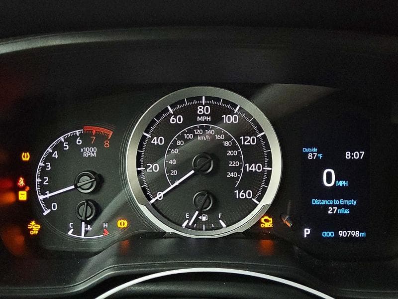 2022 TOYOTA COROLLA LE 9