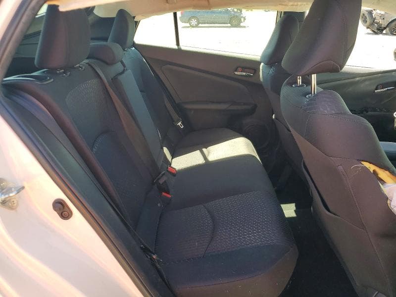 2017 TOYOTA PRIUS TWO 10