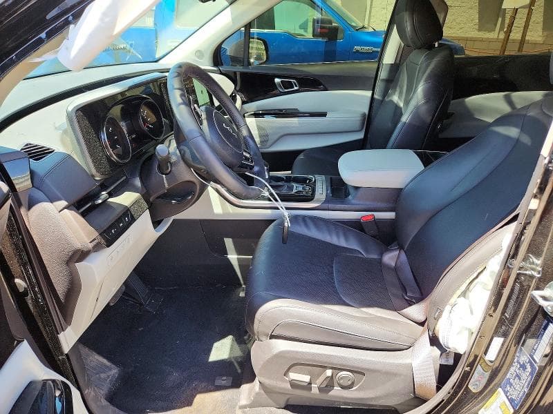 2024 KIA CARNIVAL EX 7