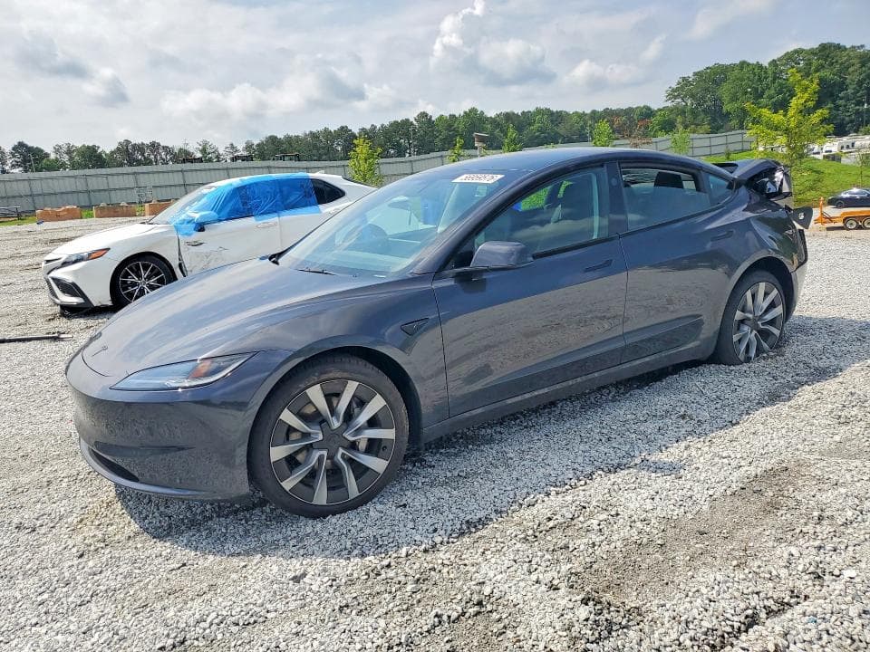 2026 TESLA MODEL 3 - 1