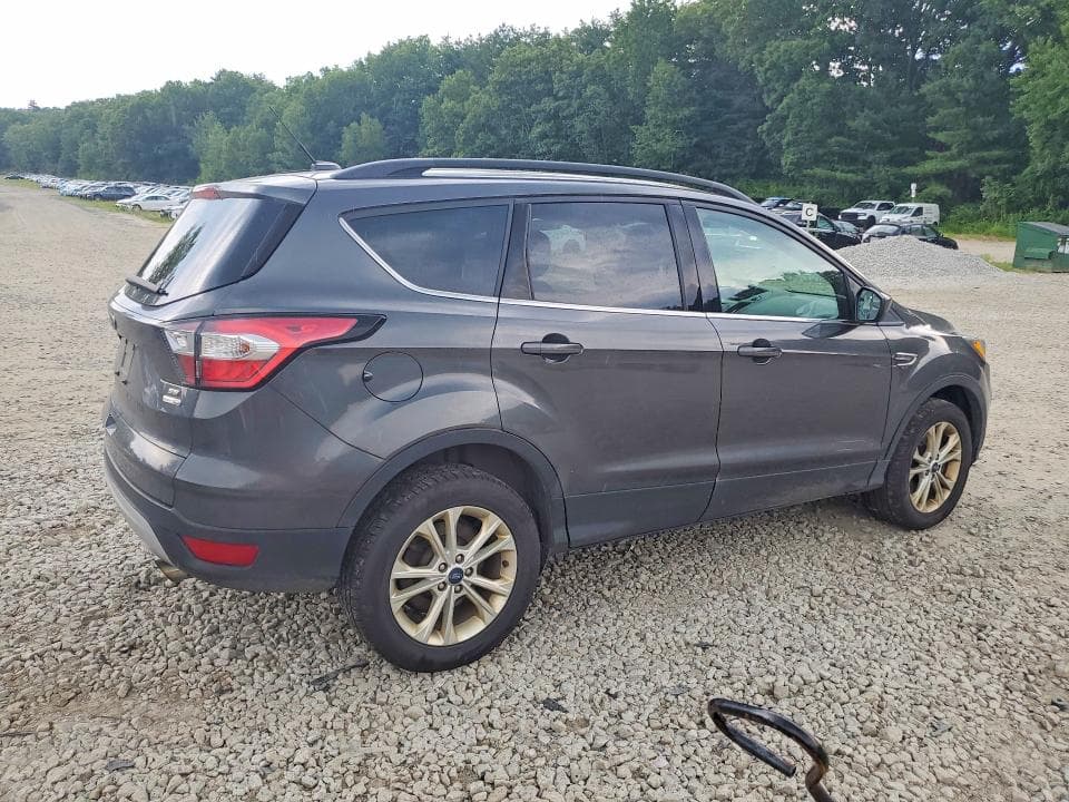 2018 FORD ESCAPE SE 3