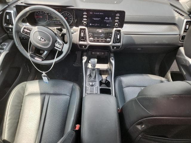 2021 KIA SORENTO S 8