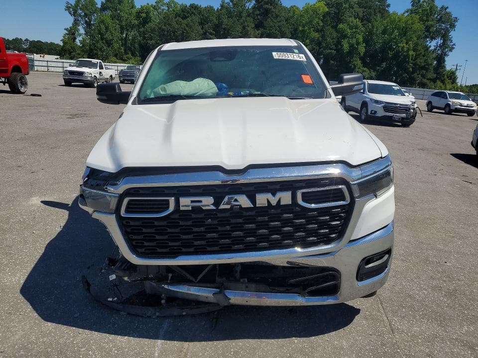 2025 RAM 1500 BIG HORN 5