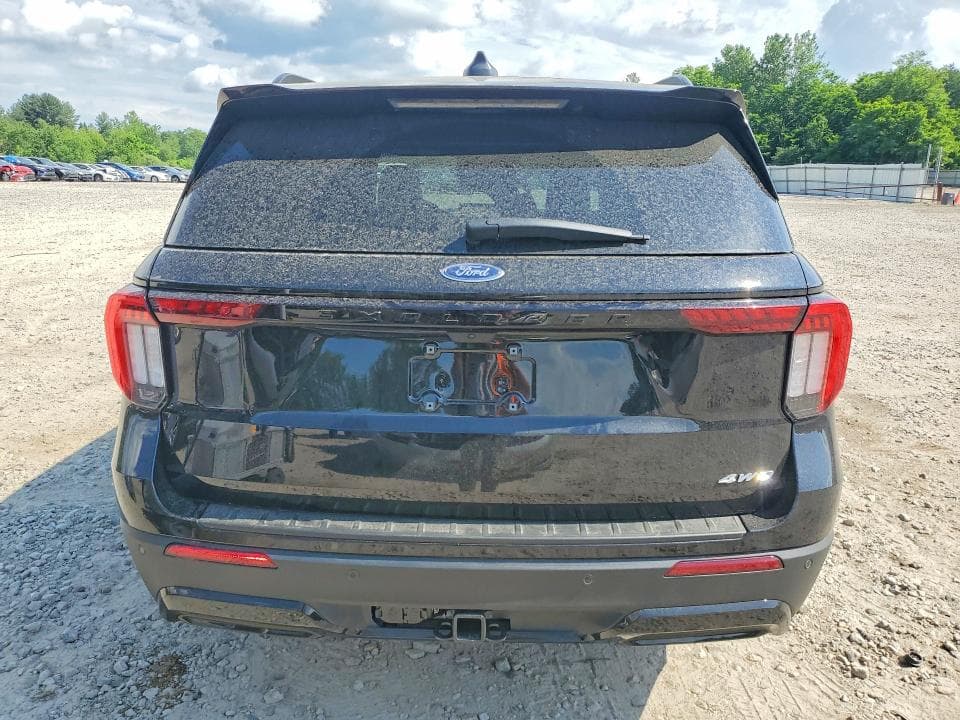 2026 FORD EXPLORER ST-LINE 6