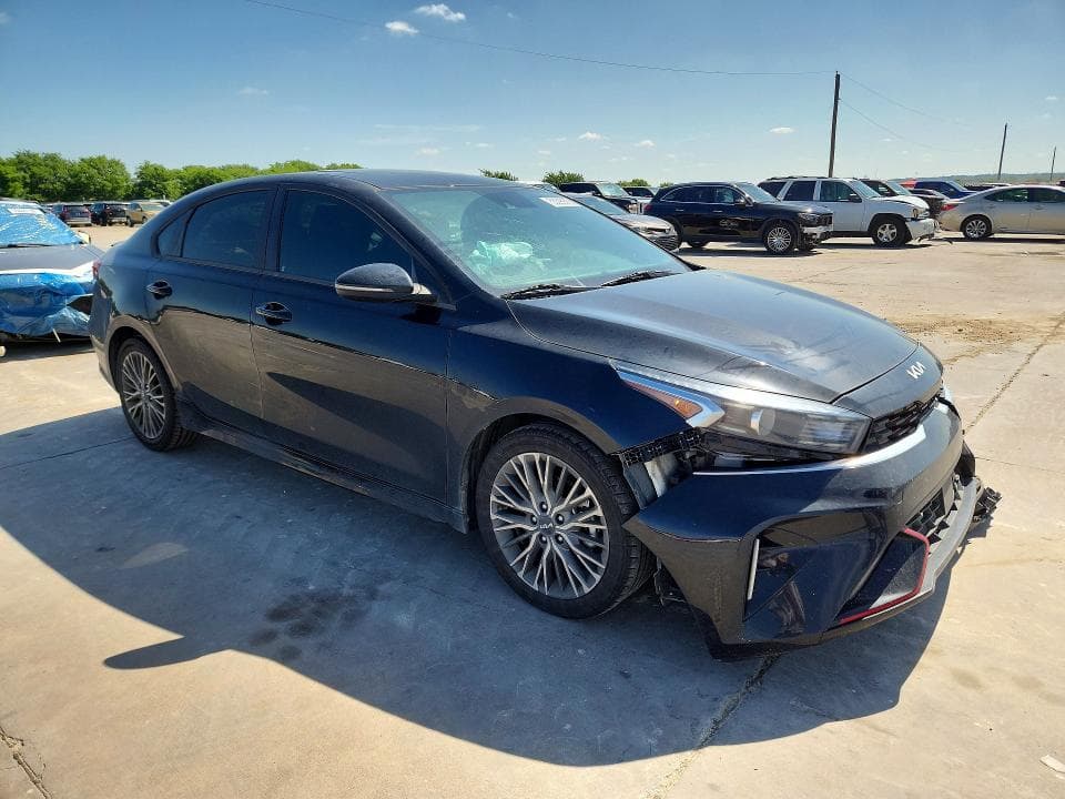 2024 KIA FORTE GT LINE 4