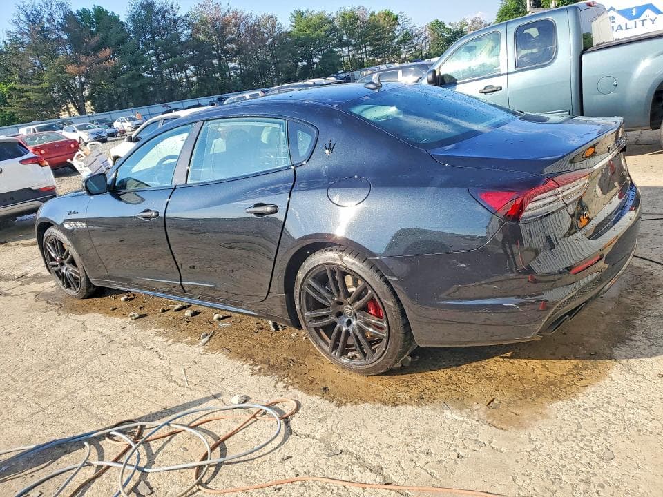 2023 MASERATI QUATTROPORTE MODENA 2