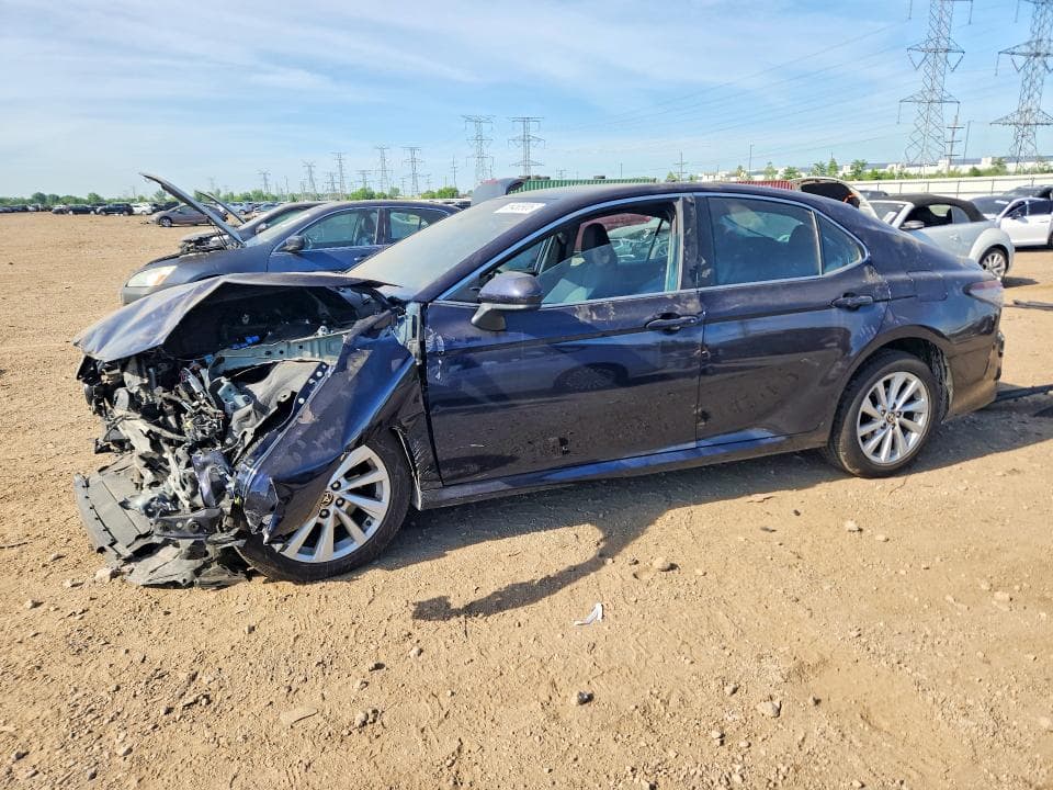 2022 TOYOTA CAMRY LE - 1