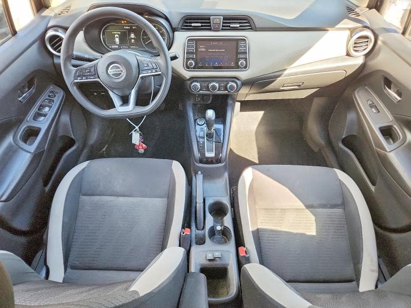 2020 NISSAN VERSA SV 8