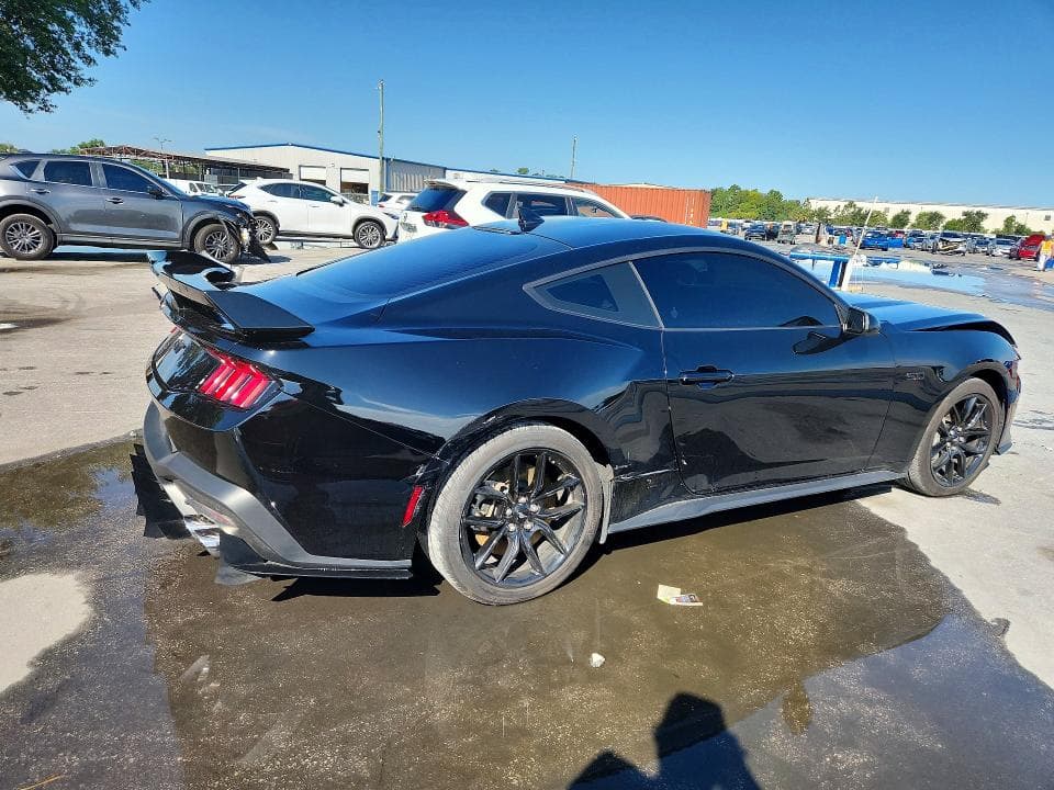 2024 FORD MUSTANG GT 3